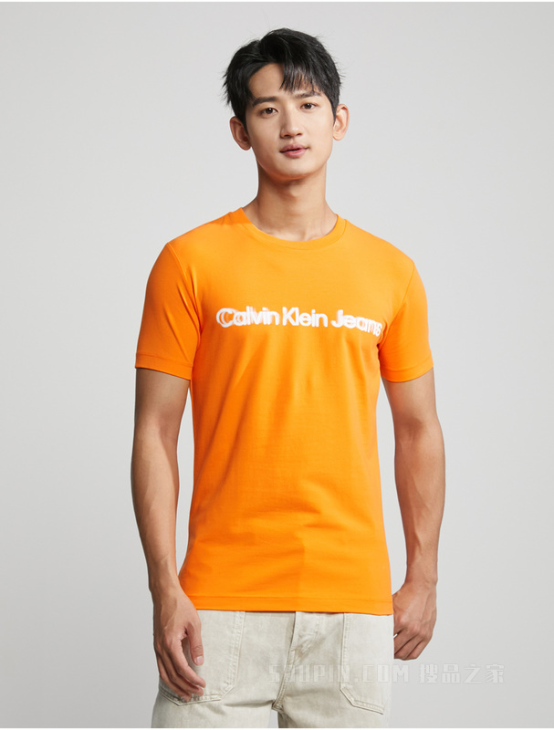 Calvin Klein 23春季新款男士时尚经典印花LOGO透气修身短袖T恤J323251