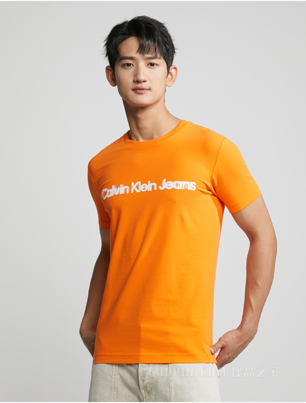 Calvin Klein 23春季新款男士时尚经典印花LOGO透气修身短袖T恤J323251