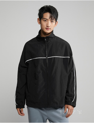 Calvin Klein 23春季新款男士简约撞色LOGO织带休闲立领单夹克J323210