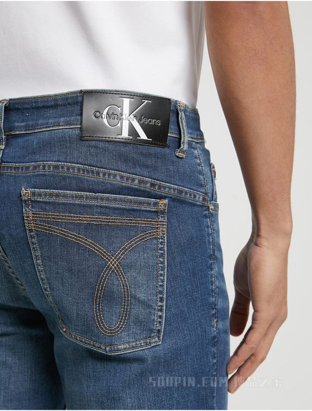 Calvin Klein 23春季新款男士LOGO吊袢合体弹力速干保暖牛仔裤J323104