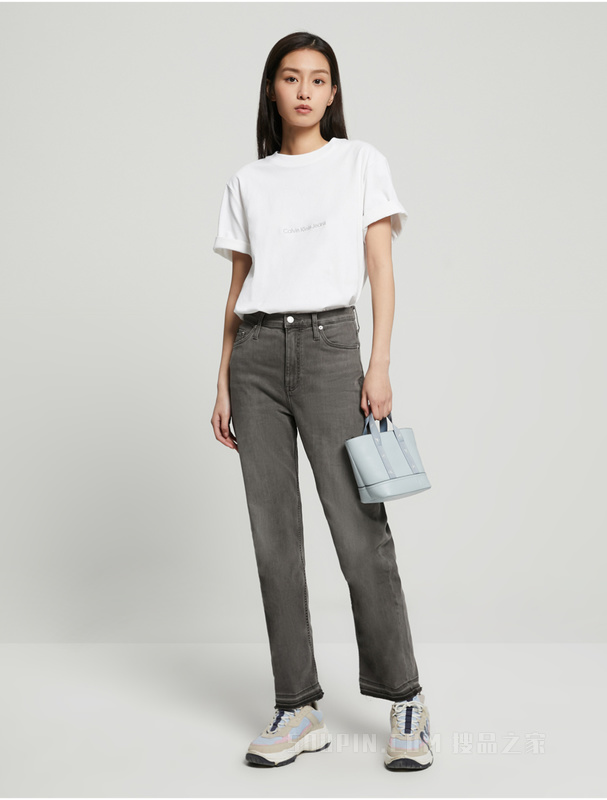 Calvin Klein 23春季新款女士休闲男友风刺绣纯棉圆领短袖T恤J221216
