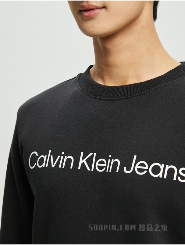 Calvin Klein 秋冬男女情侣中性时尚圆领印花加绒套头卫衣J322333