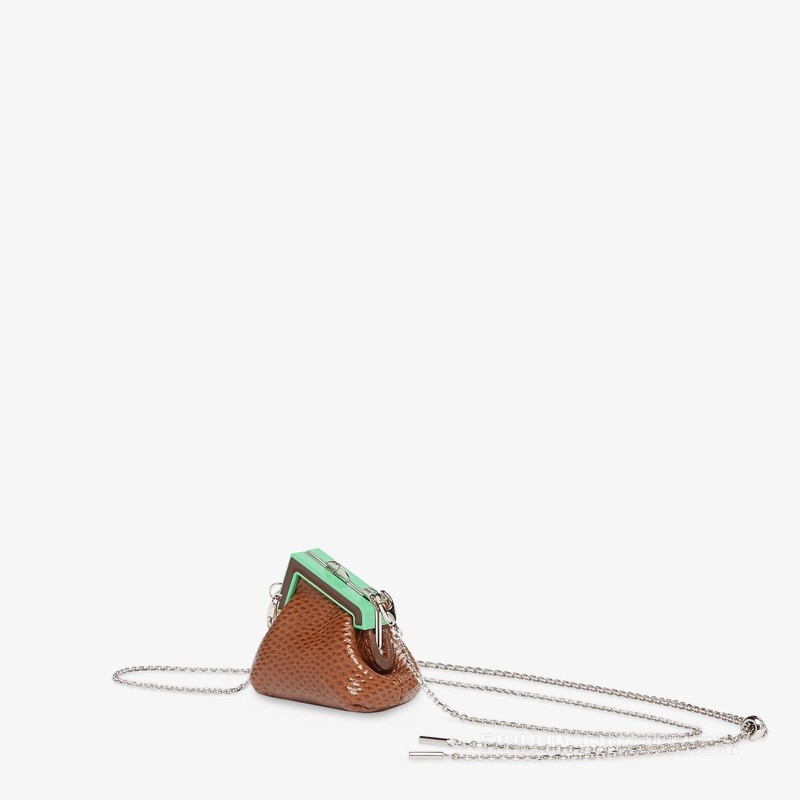 Pico Fendi First手袋 棕色水蛇皮吊饰