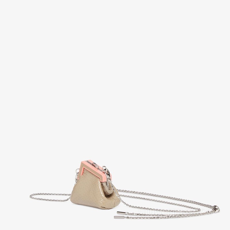 Pico Fendi First手袋 米色水蛇皮吊饰