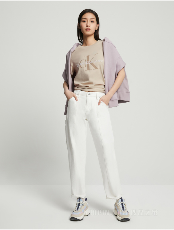 Calvin Klein 23春季新款女士时尚交叠LOGO纯棉透气圆领短袖T恤J218885