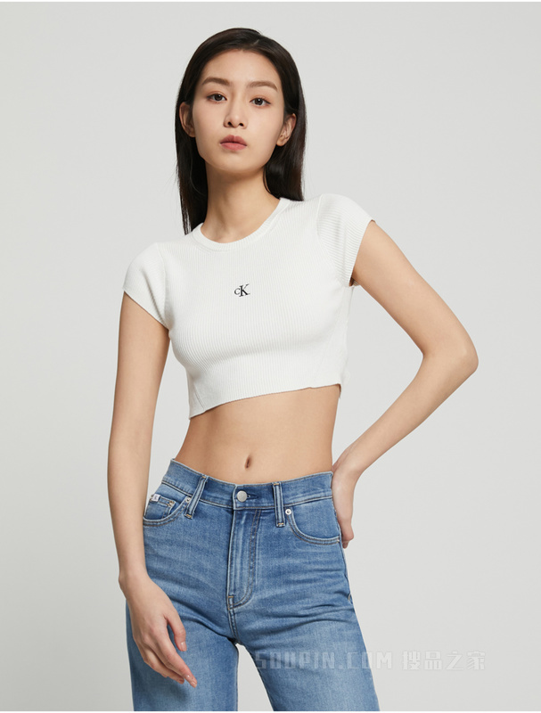 Calvin Klein 23春季女士简约刺绣时尚性感露背系带短袖针织衫J220709