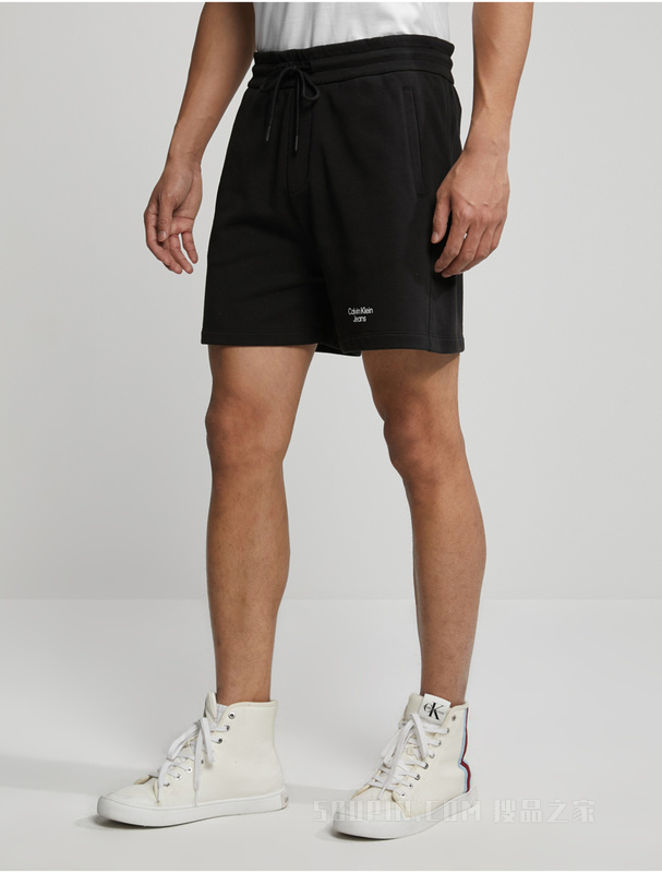 Calvin Klein 23春季新款男士时尚简约LOGO抽绳腰纯棉休闲短裤J323391