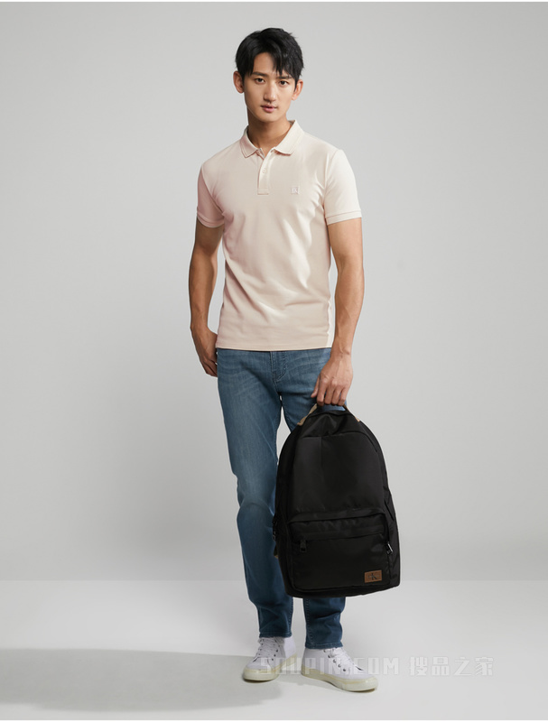 Calvin Klein 23春季男士商务休闲刺绣方标翻领修身短袖POLO衫J324246