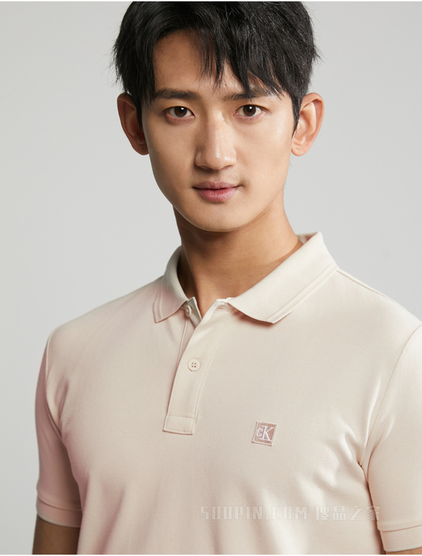 Calvin Klein 23春季男士商务休闲刺绣方标翻领修身短袖POLO衫J324246