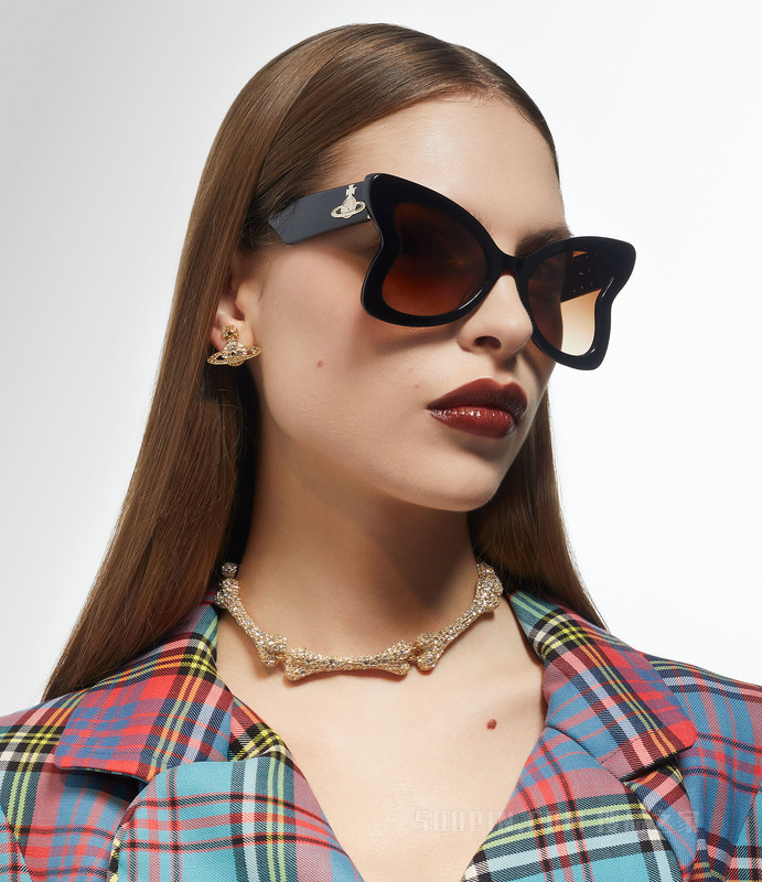 【関税込み】Vivienne Westwood ブラック Athalia サングラス Vivienne Westwood Black Athalia Sunglasses Vivienne Westwood