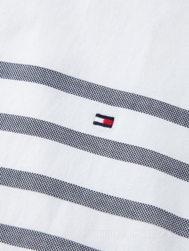 23新款春季男装时尚条纹小绣标尖角扣休闲衬衫MW0MW30641