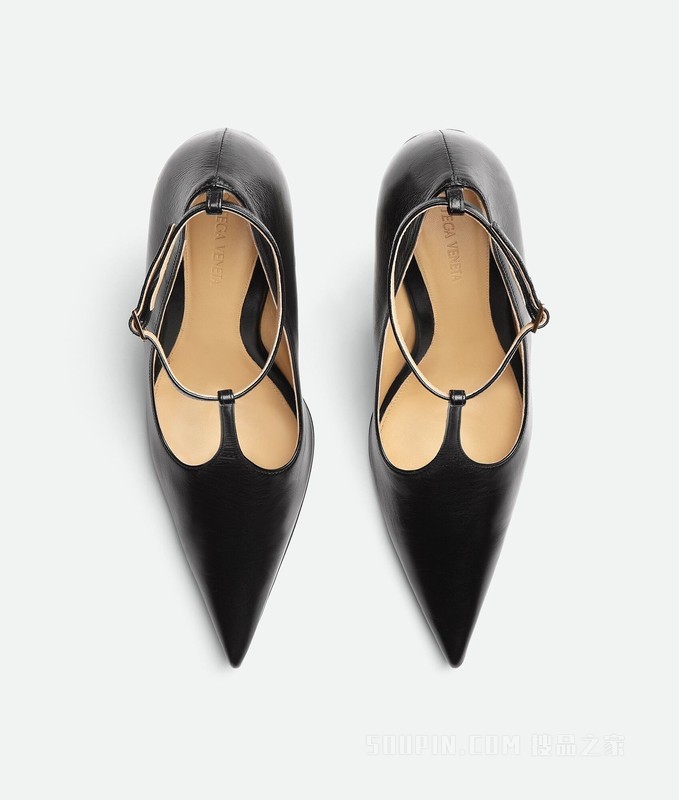 Punta T字形高跟鞋