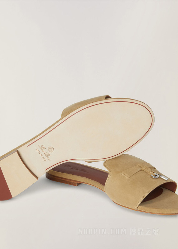 Summer Charms Slipper 凉鞋 绒面小山羊皮
