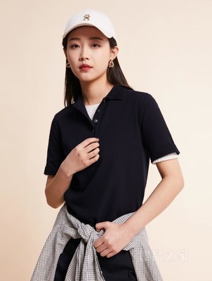 23新款春夏女装简约小绣标镂空翻领短袖POLO衫WW0WW37901