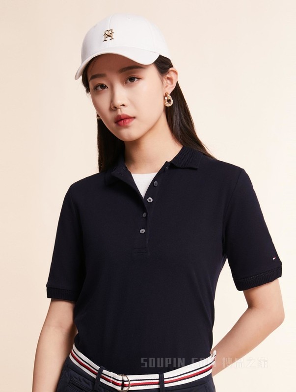 23新款春夏女装简约小绣标镂空翻领短袖POLO衫WW0WW37901