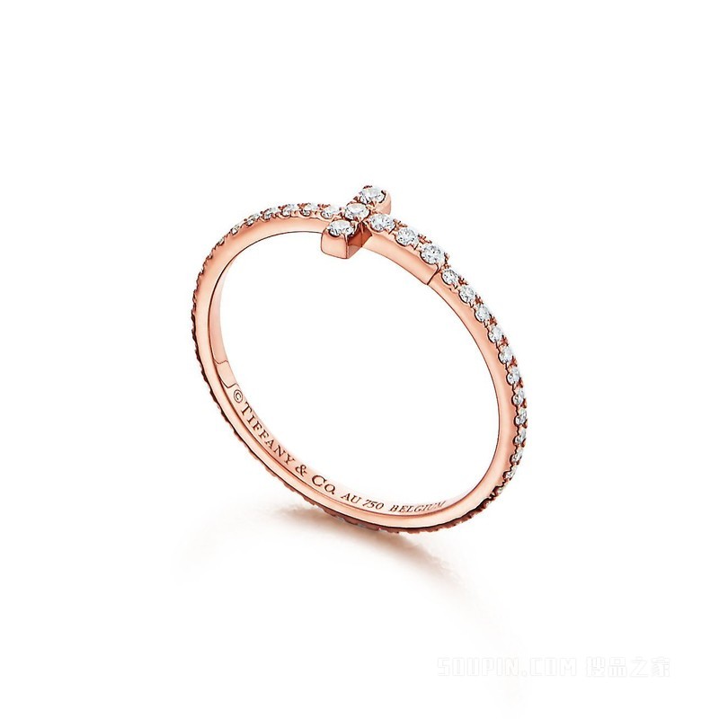 Tiffany T 系列 18K 玫瑰金镶钻线圈戒指。