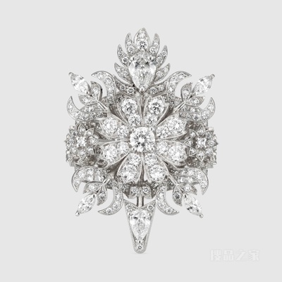 Gucci花卉造型钻石白金戒指 白金