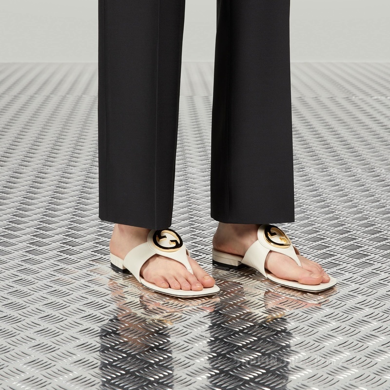 Gucci Blondie系列女士夹趾凉鞋 白色皮革