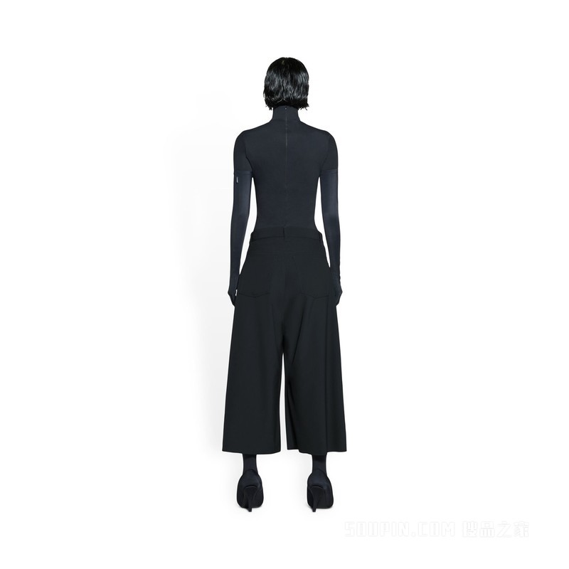 LOOSE 女士短裤