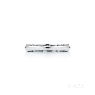 Tiffany Together 系列铂金珠形边饰戒指，宽 3 毫米
