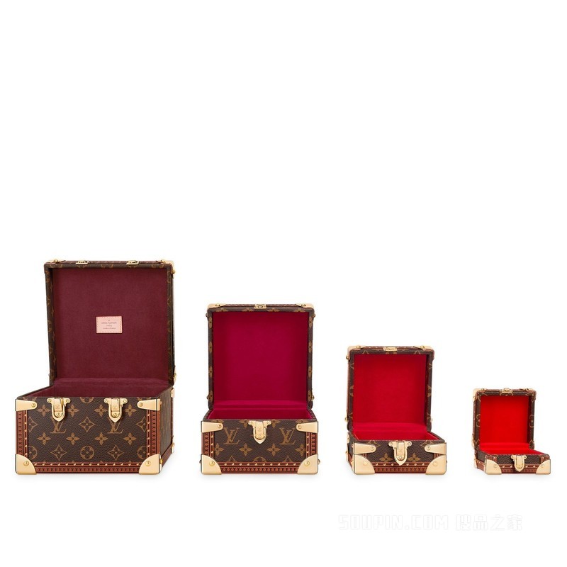 Pyramid Trunk