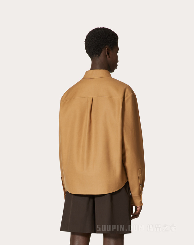 轻质棉衬衫式夹克