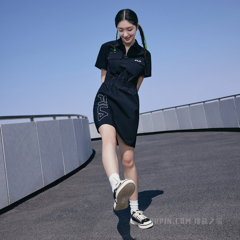 女子时尚休闲连衣裙