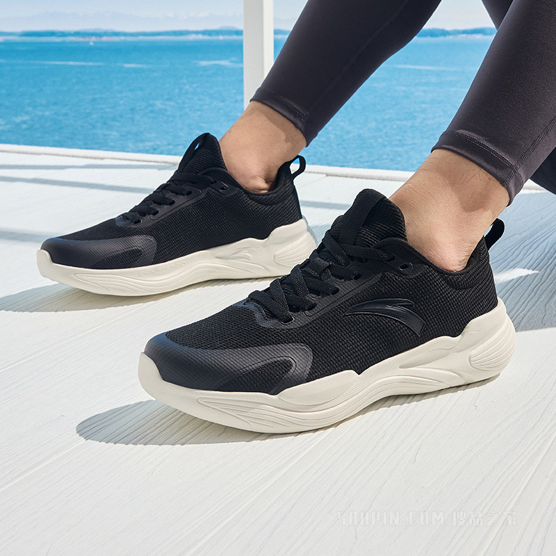 安踏健步系列基础健步男综训鞋