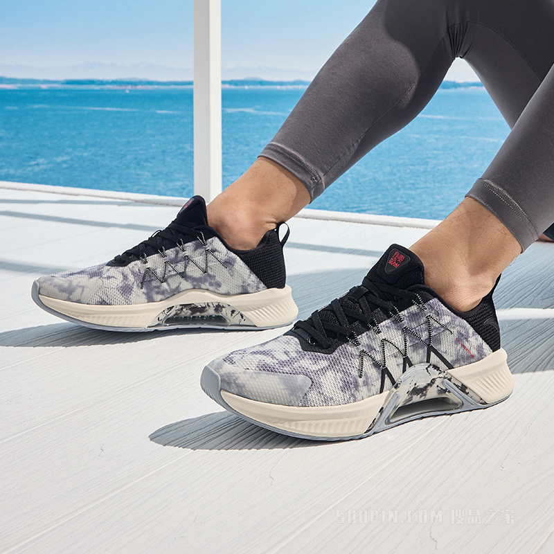 安踏综训系列稳如泰山男综训鞋