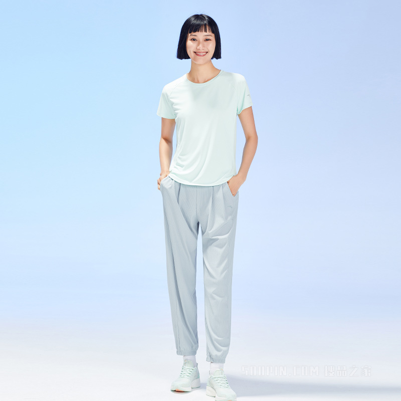 安踏跑步系列女子防晒短袖针织T恤衫