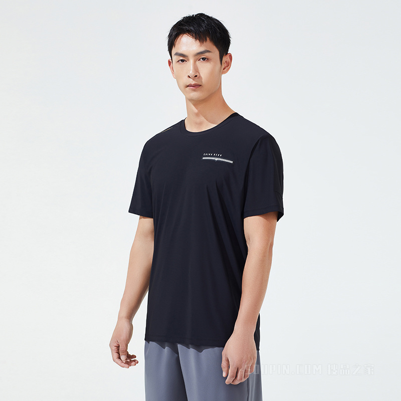 安踏精英训练系列吸湿速干科技男子短袖针织T恤衫