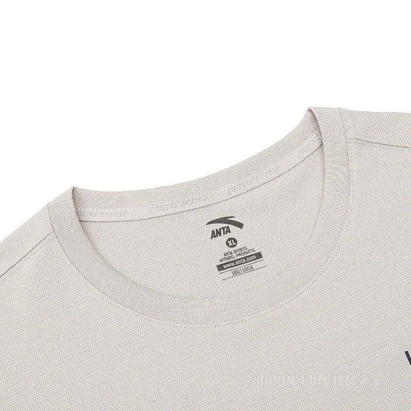 安踏综训系列UNIT A男短袖针织T恤衫