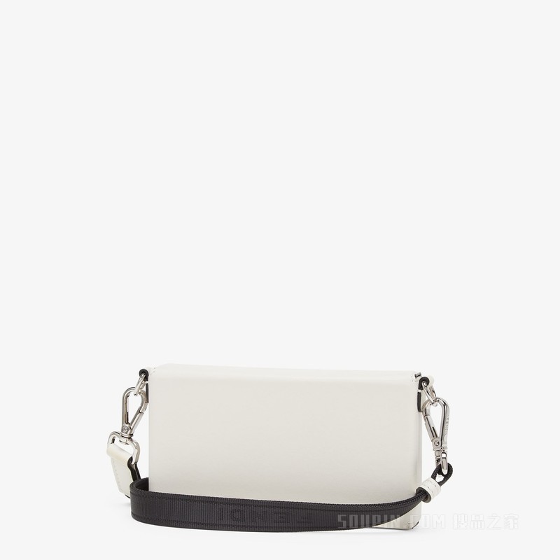 Baguette Soft Trunk手机包 白色皮革FENDI by Marc Jacobs手机包