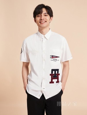 23新款春夏男装纯棉府绸锦旗刺绣短袖休闲衬衫MW0MW30616