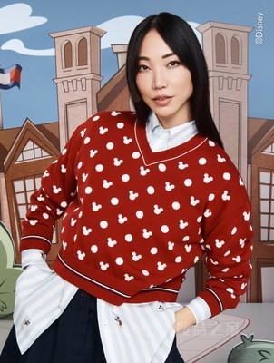 【DISNEY联名系列】23新款女装纯棉提花V领宽松针织衫38827