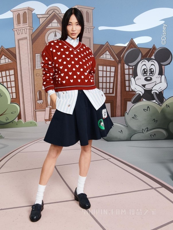 【DISNEY联名系列】23新款女纯棉卡通布标微喇A字短裙39564