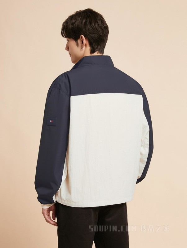 23新款男装简约撞色浮雕字母立领单夹克外套MW0MW31650