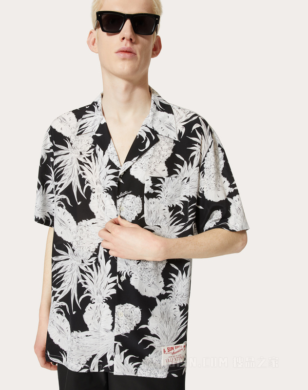 菠萝印花丝质保龄球衬衫