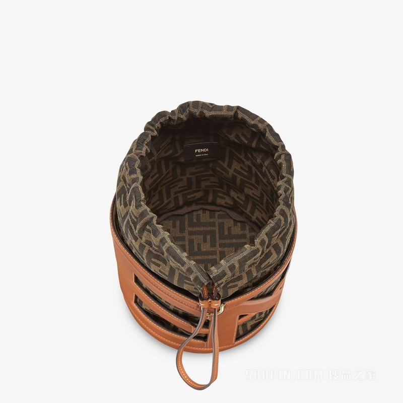 FENDI Step Out中号手袋 棕色皮革和FF布料手袋