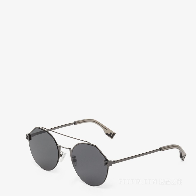 FENDI Sky 黑色太阳镜