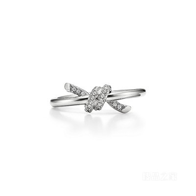 Tiffany Knot 系列 18K 白金镶钻戒指