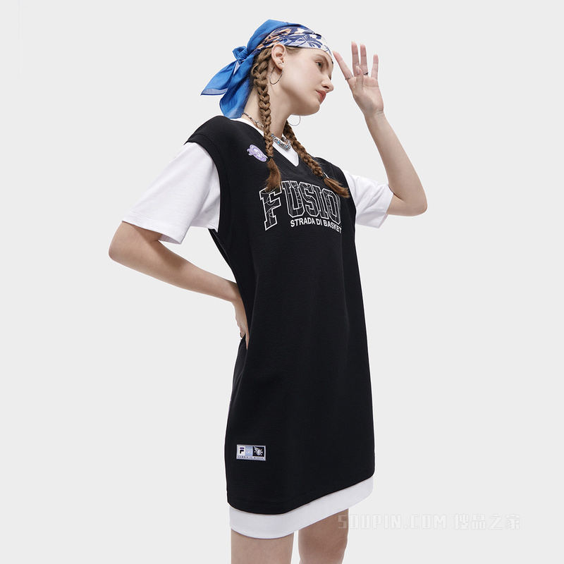 女子潮流运动宽松连衣裙