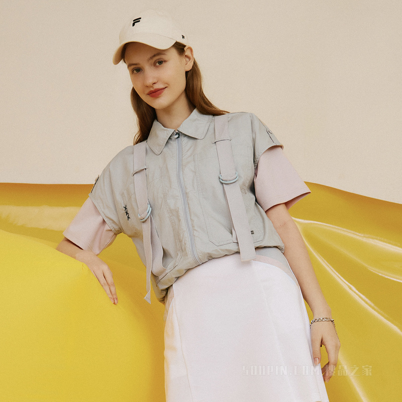 女子潮流运动宽松短袖衬衫