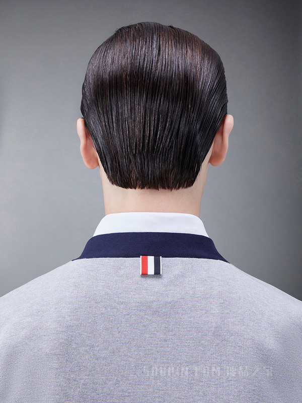 [早秋新品]男士棉质撞色 V 领开衫