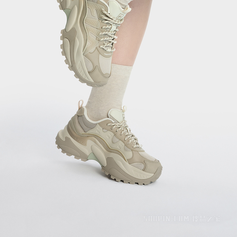 CELLA细胞鞋女子时尚休闲摩登运动鞋