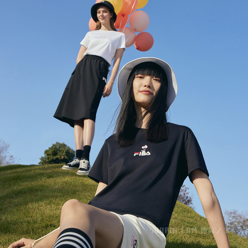 【FILA/斐乐】女子时尚休闲丝柔棉兔子刺绣短袖T裇 F11W329117F-搜品之家