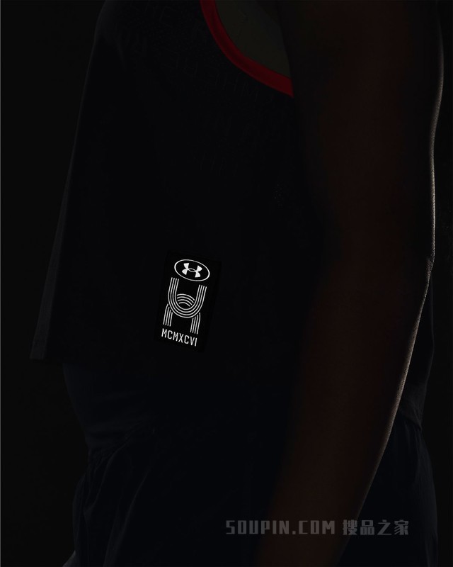 女士UA Everywhere跑步背心