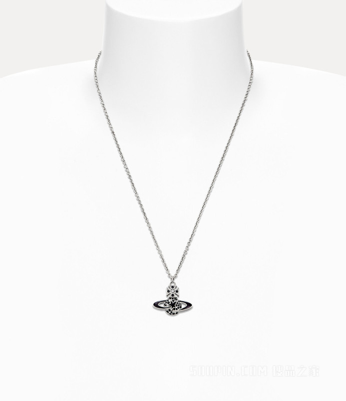 Man. Darlene Pendant Necklace
