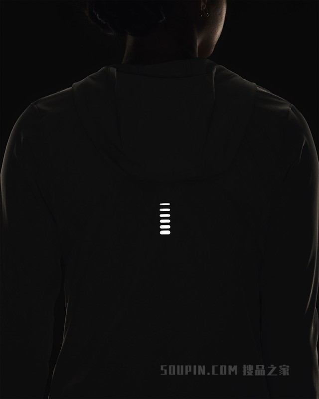 女士UA Out The Storm跑步夹克