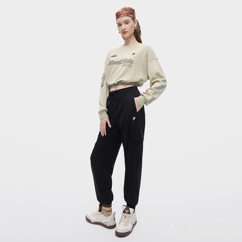 女子潮流运动宽松套头卫衣